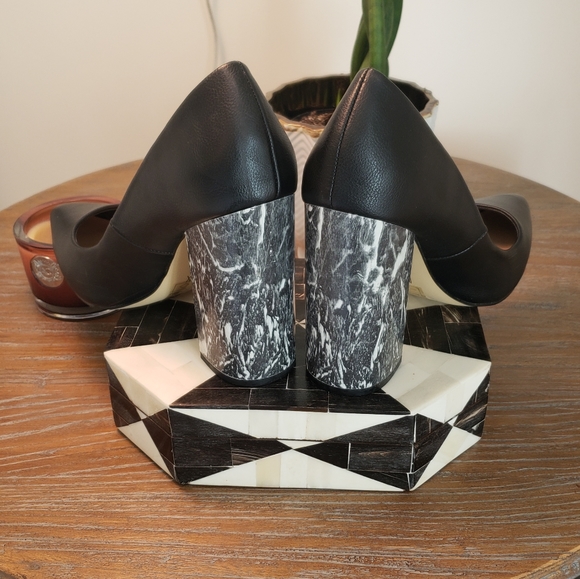 Shoes - Picture 2 of 3